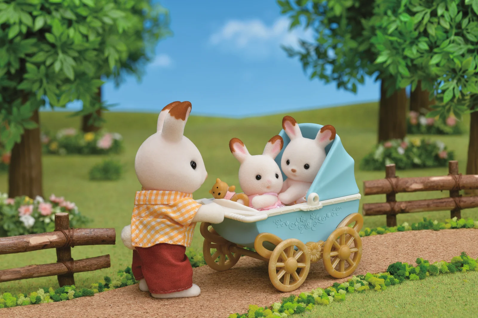 Sylvanian Families Dvojčata Chocolate králíků s kočárkem