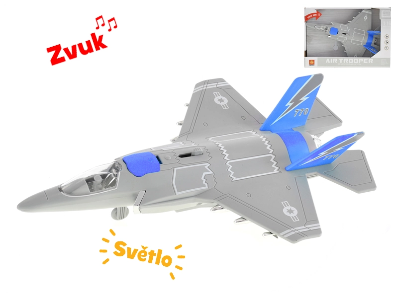 Stíhačka 31 cm na baterie