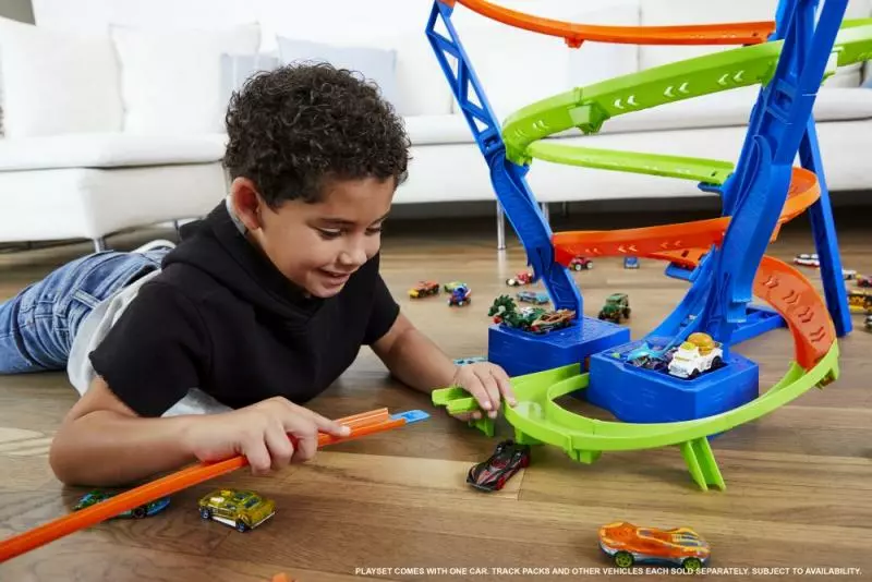 Hot Wheels SRÁŽKA NA SPIRÁLE