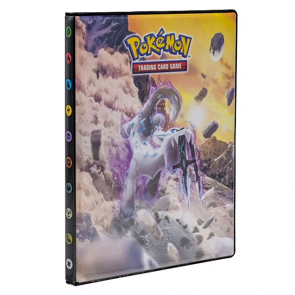 Otevřené Pokémon A5 album ukazující uspořádání kapes na stránce