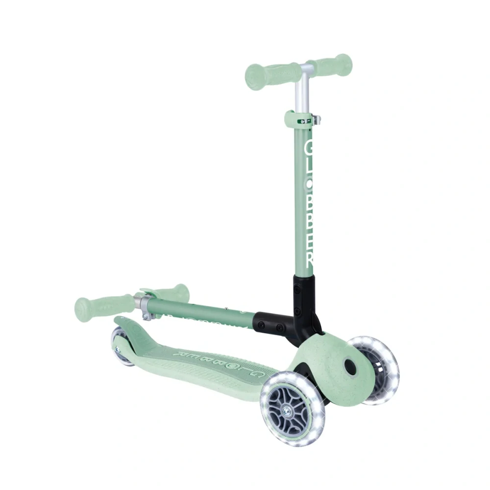 Globber Koloběžka JUNIOR FOLDABLE LIGHTS ECOLOGIC, pistachio