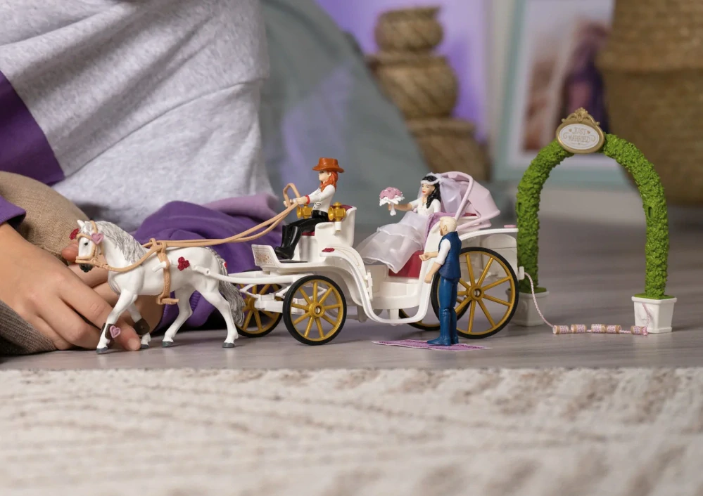 Schleich 42641 Svatební kočár a příslušenství