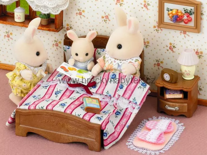 Sylvanian Families Nábytek - dvojlůžko s nočním stolkem