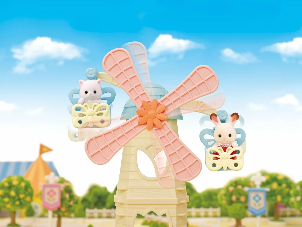Sylvanian Families Zábavný park s větrným mlýnem a kotětem