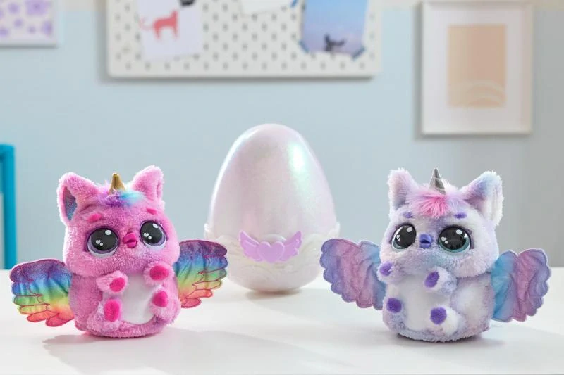 Spin Master HATCHIMALS LÍHNOUCÍ SE INTERAKTIVNÍ ZVÍŘÁTKO JEDNOROŽEC