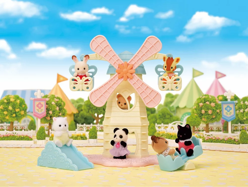 Sylvanian Families Zábavný park s větrným mlýnem a kotětem