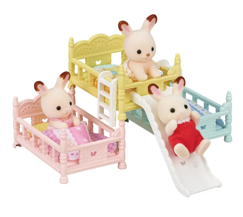 Sylvanian Families Nábytek - třípatrová postel se skluzavkou