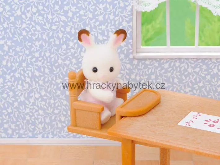 Sylvanian Families Nábytek - jídelní stůl se židlemi