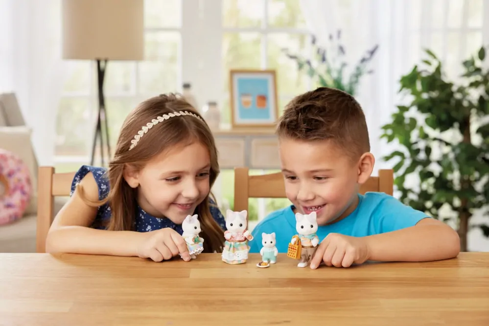 Sylvanian Families Rodina Latte kočky